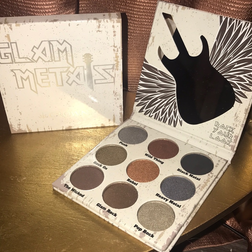 Crown Pro Glam Metals Pallet
